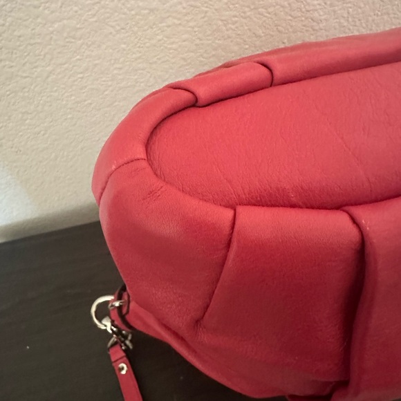 The Coach 18641 Madison Leather Lindsey Satchel Shoulder Bag in Saffron/Fuchsia - Picture 10 of 12